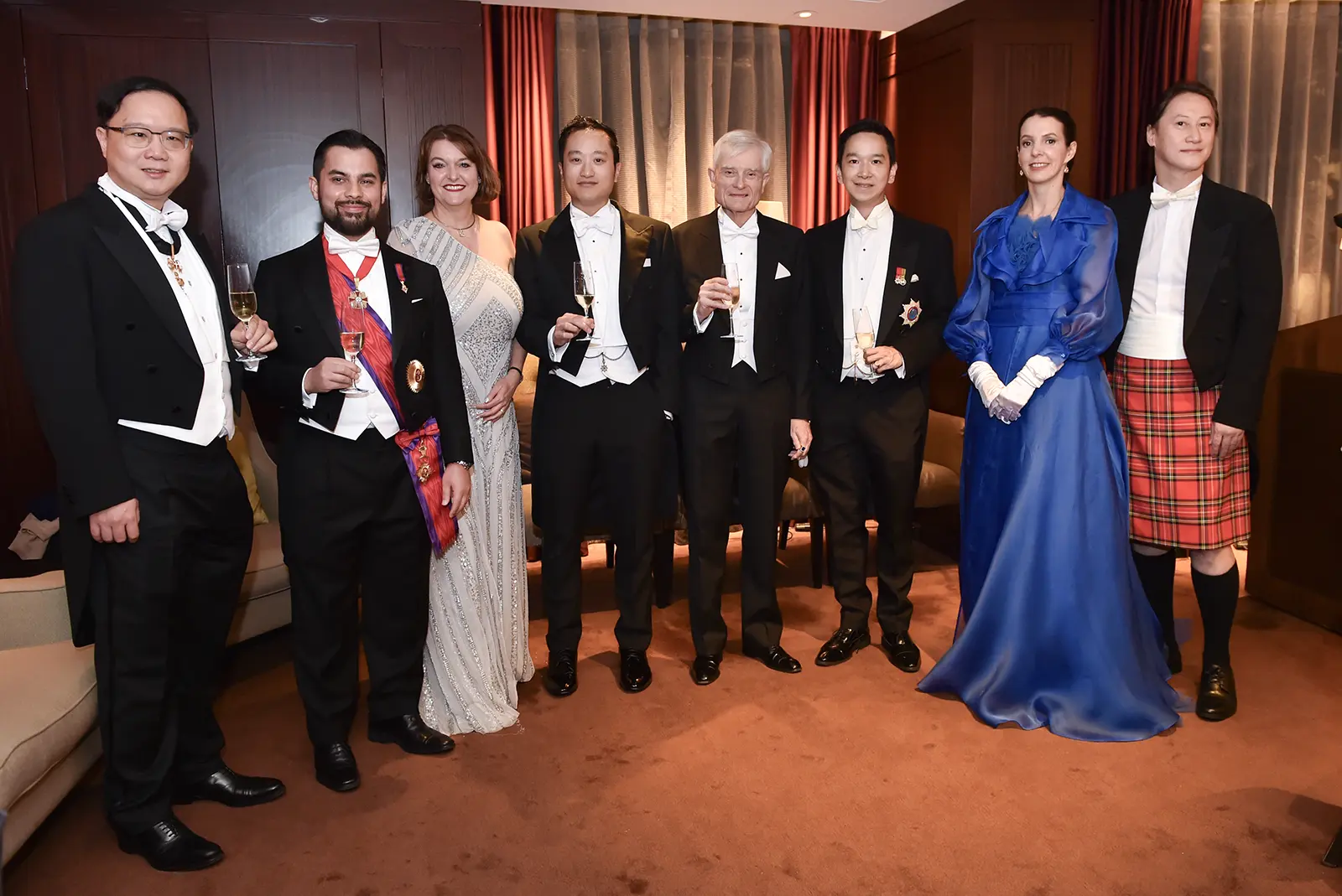 AliGStudios-RCS Feb12-028 tw chris